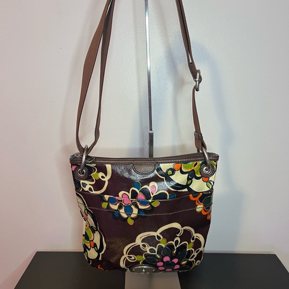 Fossil Handbags - Fossil Key-Per Brown Floral Coated Canvas Crossbody Bag
